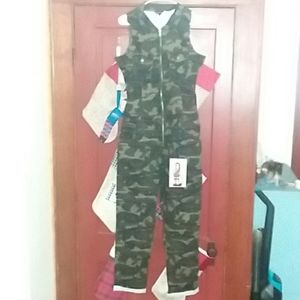 V.I.P jeans one piece camouflage